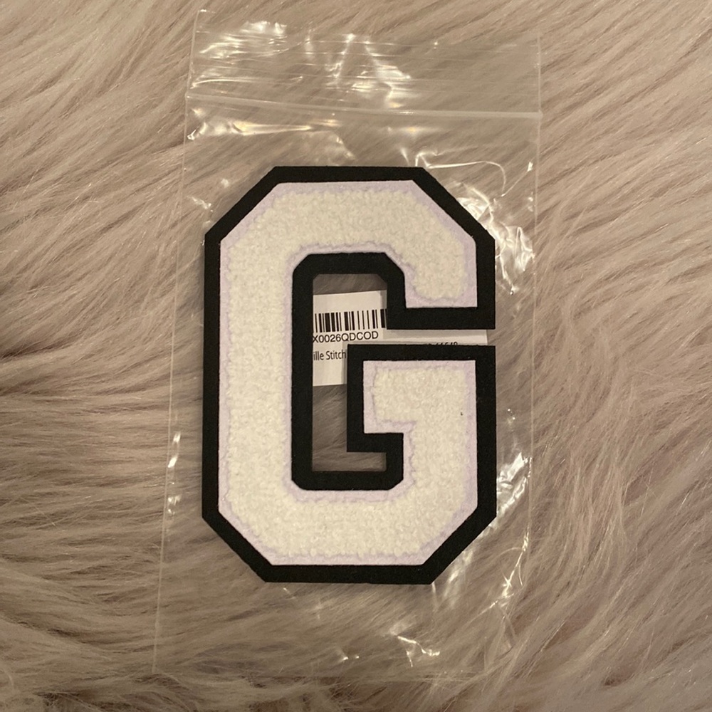 BRAND NEW Letter G Iron-on patch